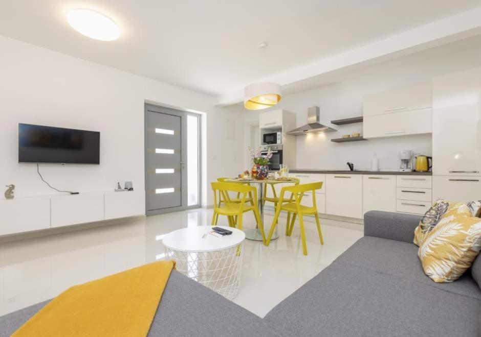 Apartments Losinj Sunset Мали-Лошинь Экстерьер фото